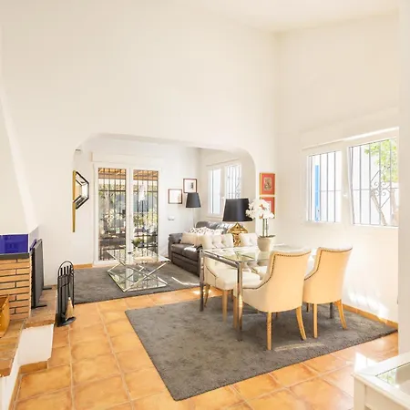 La Casita De Pueblo Andaluz - Happy *